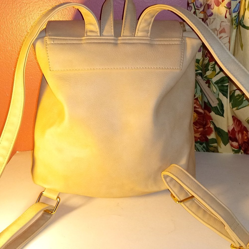 Mossimo Tan Color Drawstring Backpack Trimmed In … - image 4